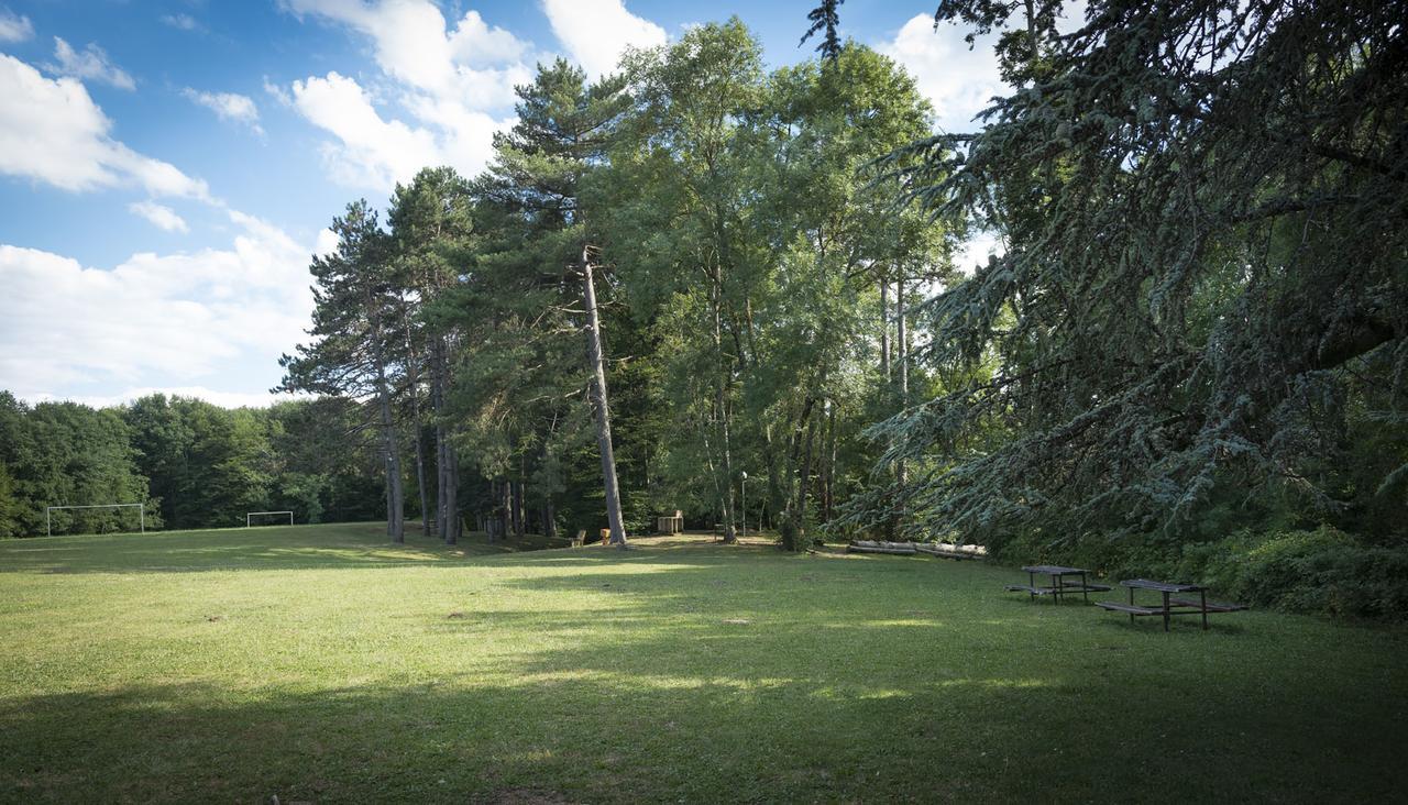 Domaine De Sainte-Croix Hotel Bagian luar foto